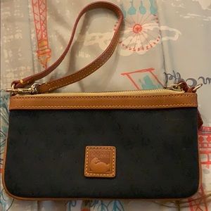 dooney bourke small hand bag